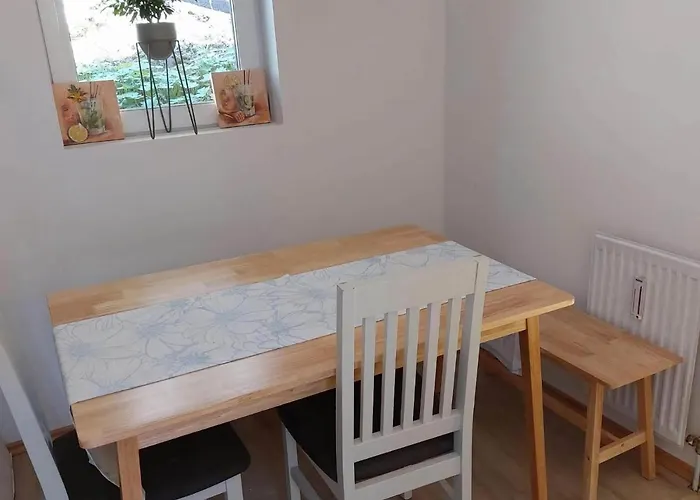 In Dorfzentrum Near דירה