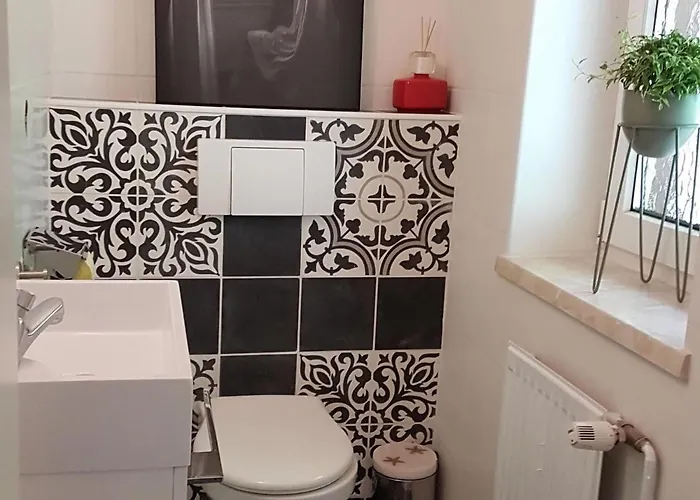 In Dorfzentrum Near *